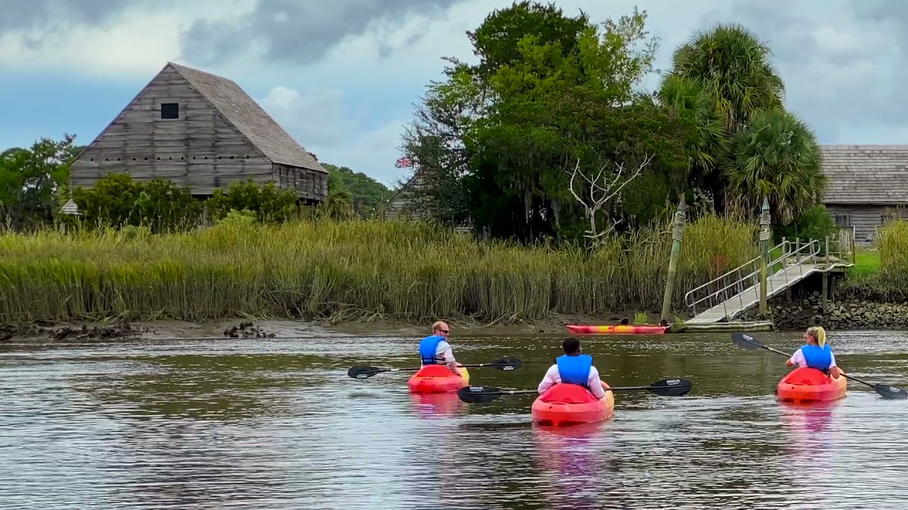 Play All Day at Oaks on the River Resort