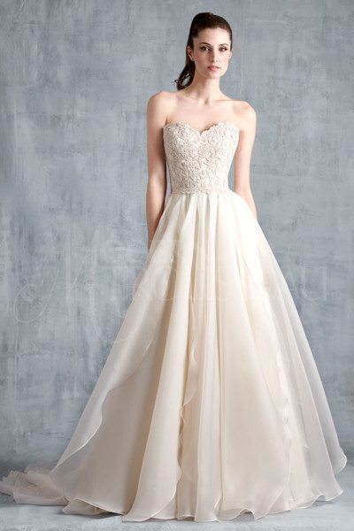 FAWN bridal gown by Modern Trousseau