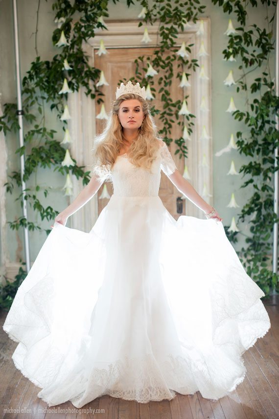 Heidi Elnora, Southern Bride, Princess Bride, Southern Wedding, Wedding Crown, Wedding Dress, Wedding Shopping