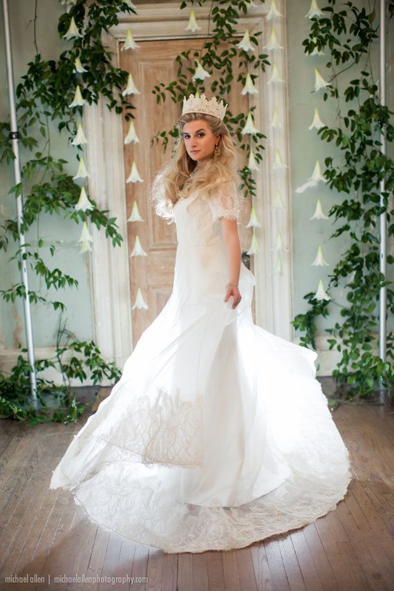 Heidi Elnora, Southern Bride, Princess Bride, Southern Wedding, Wedding Crown, Wedding Dress, Wedding Shopping