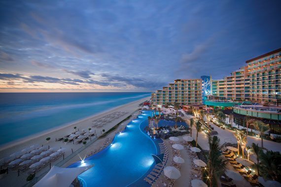 Cancun, Mexico, Mexico wedding, honeymoon, honeymoon destination, hard rock hotel, travel, vacation, travel blog, wedding blog, southern bride