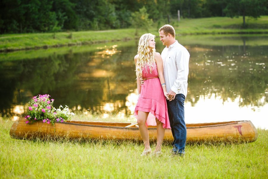 Engagement Shoot, Alabama, Engaged, Wedding, Bride To Be, Wedding Planning, Wedding Photography, Southern Bride, Wedding Blog