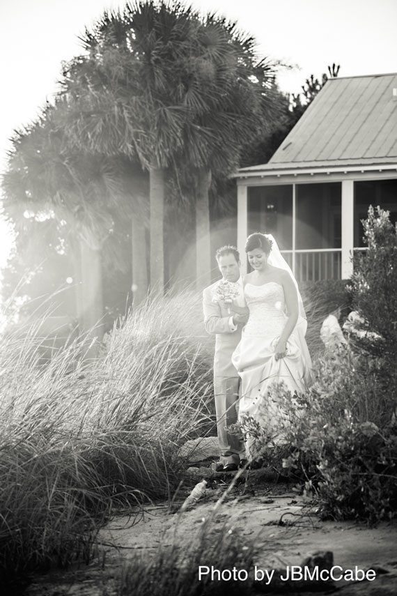 the cottages of charleston harbor, intimate ceremony, small wedding, charleston wedding, charleston, wedding, wedding blog, southern bride 