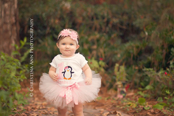 children, children's clothing, bows, tutus, southern bride, southern weddings, monogram, embroidery, appliqués, headbands, boutique 