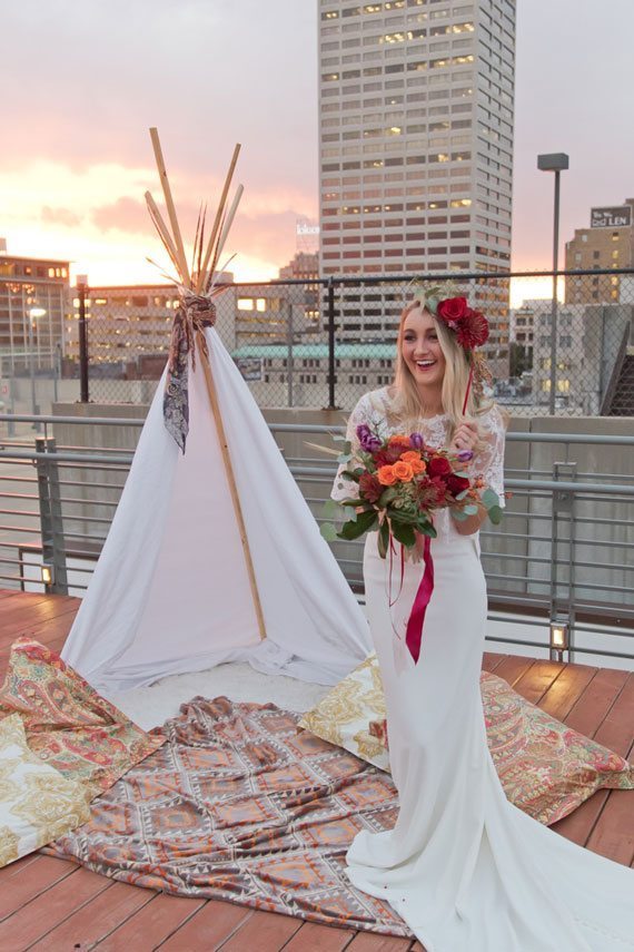 Memphis Wedding, Memphis, Wedding, Bride, Lian Carlo, Wedding dress, wedding gown, southern bride, Fall inspired, Bridal portraits, boho bride, boho wedding, rooftop wedding, downtown wedding, southern bride, southern wedding, thanks giving, fall wedding, autumn wedding 