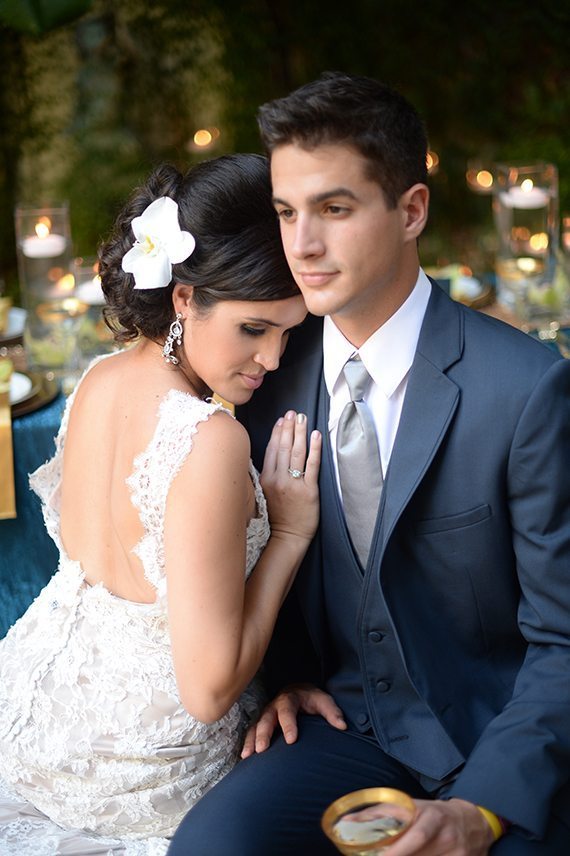 Wedding, Southern Bride, Bridal shoot, Bride, Groom, French Quarters, Louisiana, Southern Bride Magazine, Luxury, Quaint 