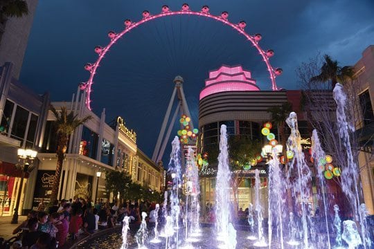 southern bride, southern bride magazine, southern bride blog, travel, travel blog, travel stories, Las Vegas, Nevada, The Venetian, Graceland Wedding Chapel, Paris, Bellagio, 