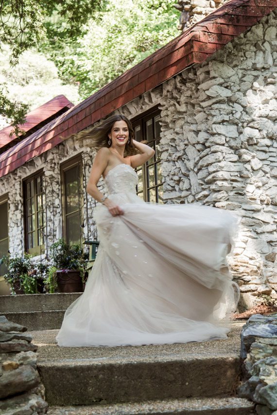 anne barge, anne barge wedding dress, wedding dress, pink wedding dress, ballgown, southern bride, wedding blog, southern wedding, bridal fashion, fashion 