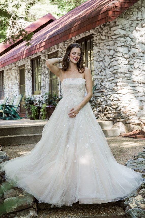 anne barge, anne barge wedding dress, wedding dress, pink wedding dress, ballgown, southern bride, wedding blog, southern wedding, bridal fashion, fashion 