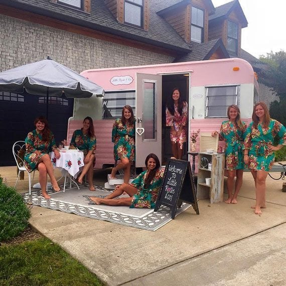 We LOVE Amanda and her hair and make up team at Little Rosie & Co. Based out of Nashville, Tennessee, this little pink trailer has stolen our hearts. 