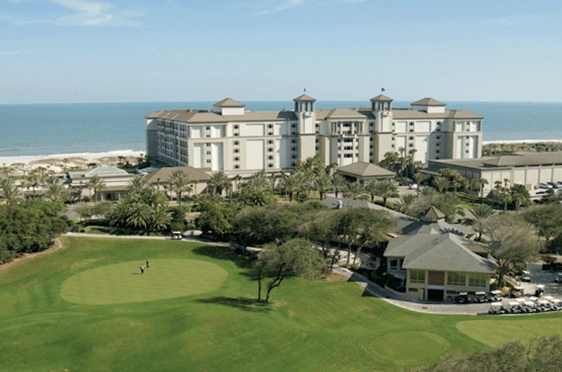 Amelia_Island-ocean_and_hotel