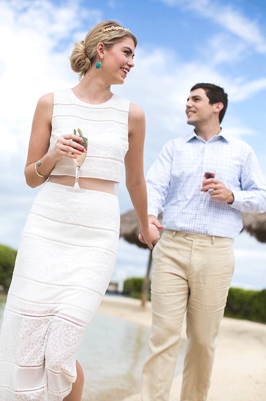 Beachy in BHLDN-drinks