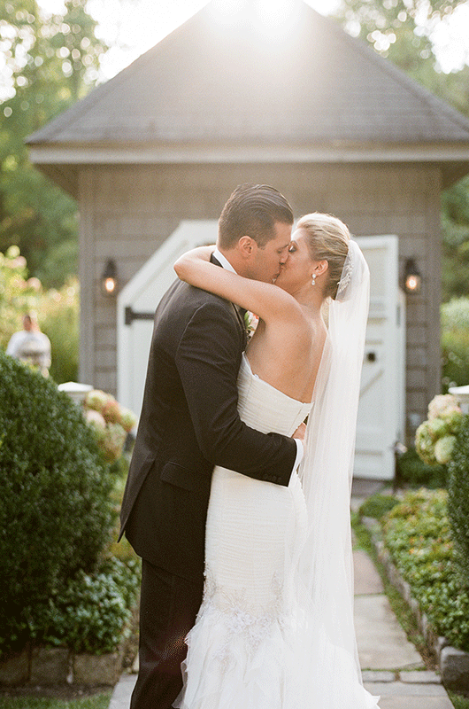 Fairytale North Carolina Wedding-embrace