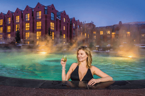 falling in awe in aspen co-hot-tub