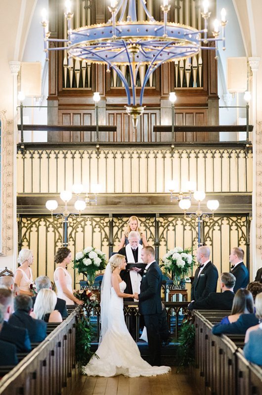 southern charm in charleston-ceremony