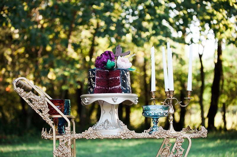 fall_jewel_tones-cake_candles_tray