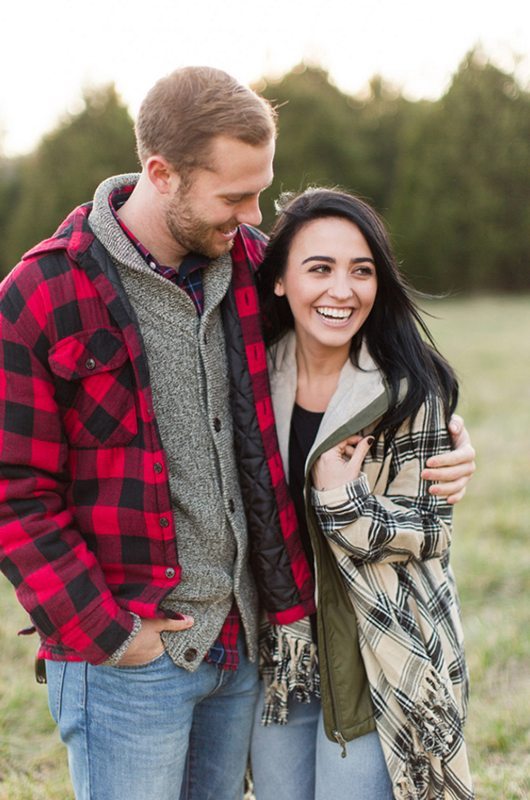 vintage_christmas_engagement-couple