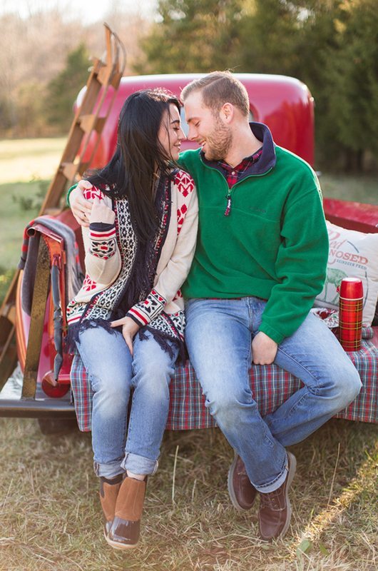 vintage_christmas_engagement-couple_trunk_blanket