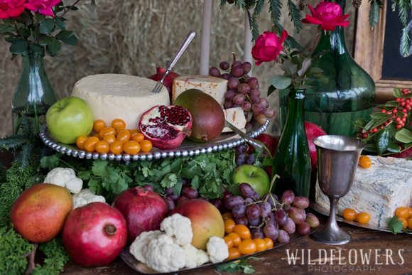 Christmas_on_the_farm-cheese_wheel_and_fruit