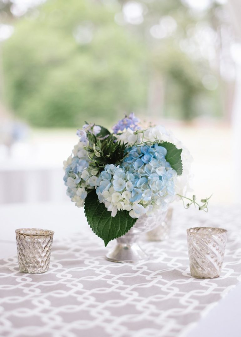Gorgeous_Hydrangea_in_All_The_Details-Centerpiece
