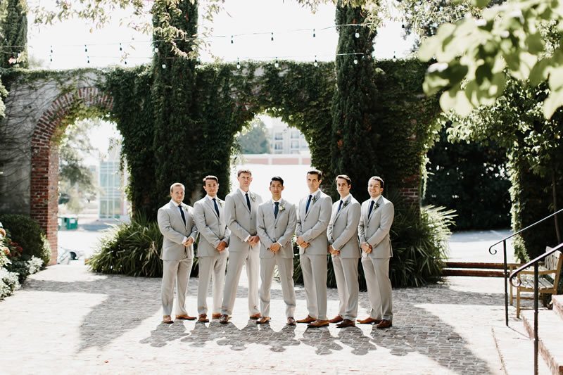 Kara_Joe_Modern_Wedding_Goals