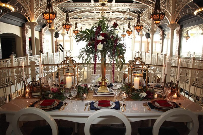 Beauty_And_The_Beast_Get_Married-Table