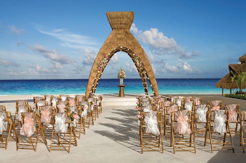 Cancun_Mexico_Dreams_Riviera_Resort_and_Spa-DRERC_WEDDING_GAZEBO_1