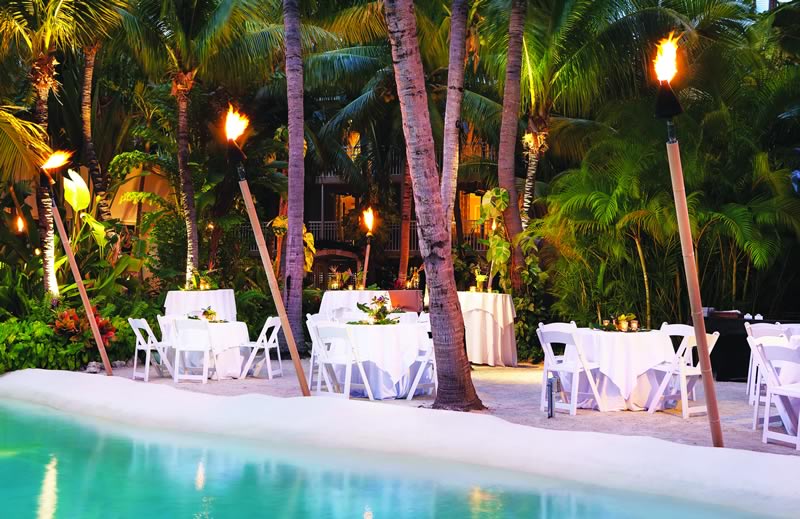 Islamorada_Florida_Cheeca_Lodge_Spa-Poolside_Tables