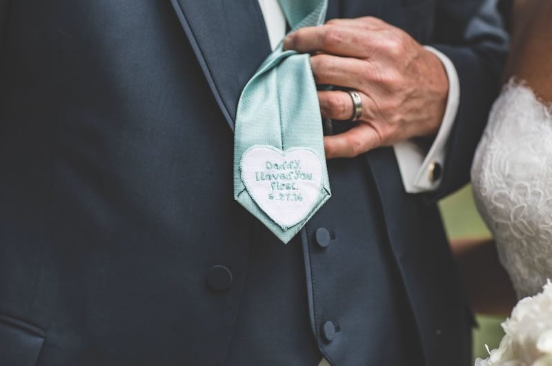 Unique Ways to Thank Your Parents at Your Wedding