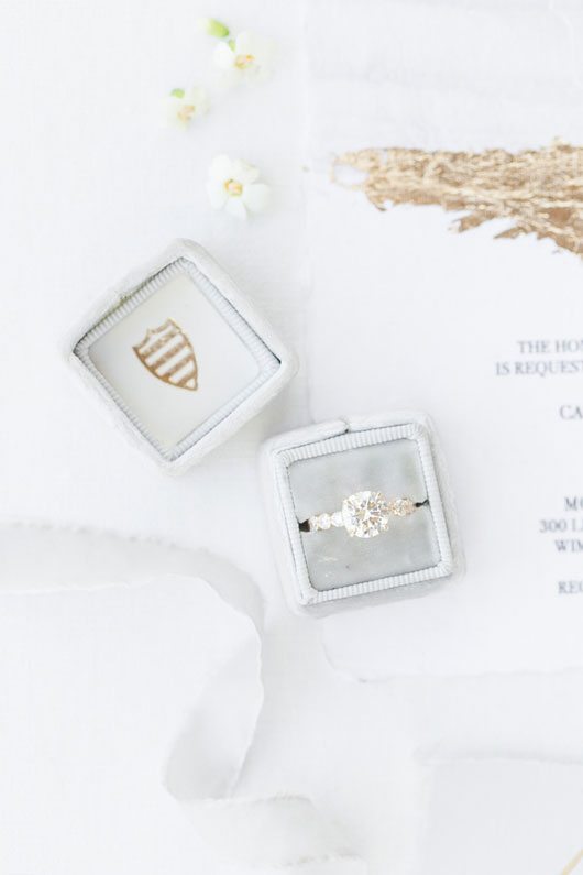 Modern_Ranch_Wedding_to_Remember-_AllisonJeffersWeddingPhotography_rings