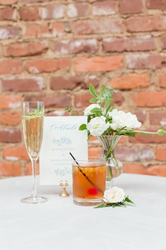 New_York_Style_Wedding_Inspiration-drinks