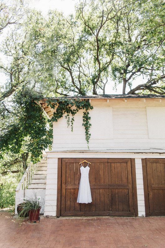 Garden_Bridal_Portraits-hanging_dress