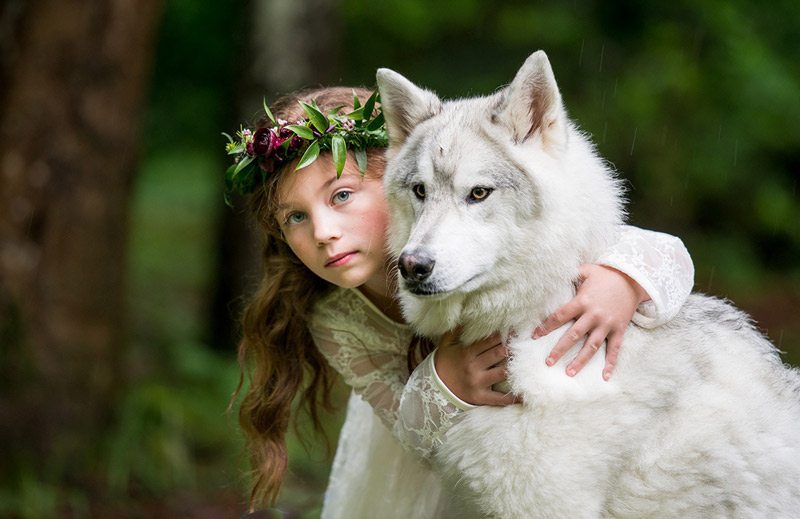 Outdoor_Summer_Wedding_Inspiration-wolf