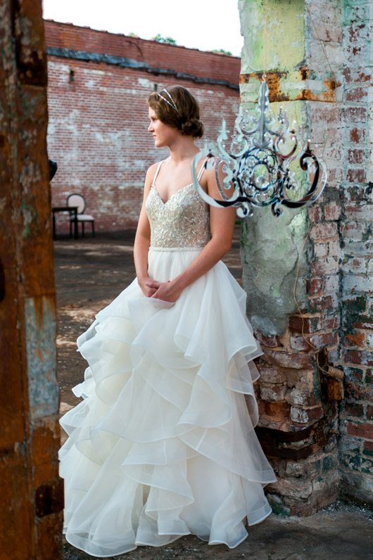 Portable_Elegance_for_any_Venue-bride_looking_away
