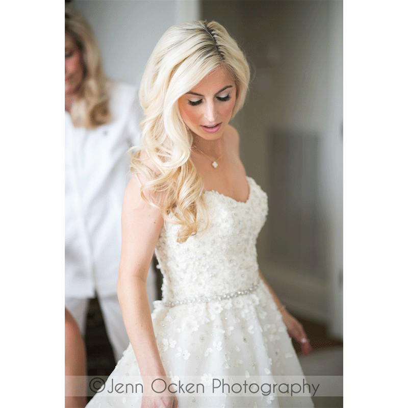 verde beauty bride looking down