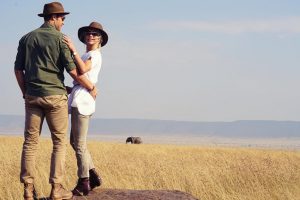 Julianne_Hough_African_Safari_Honeymoon-Feature_Image