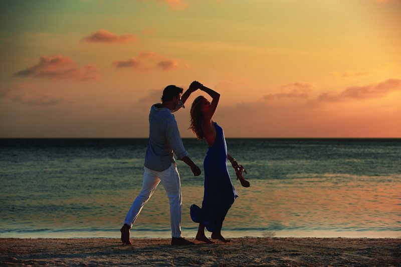 Marriott_Stellaris_Aruba-Beach_Dance