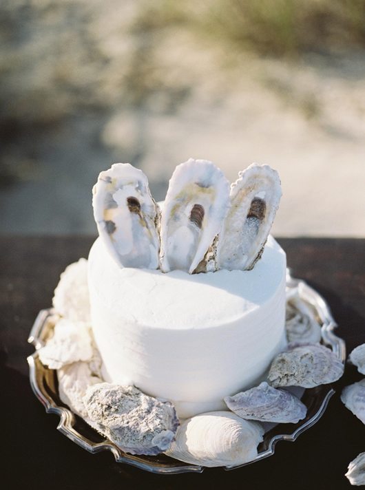 Oyster_Wedding-Cake