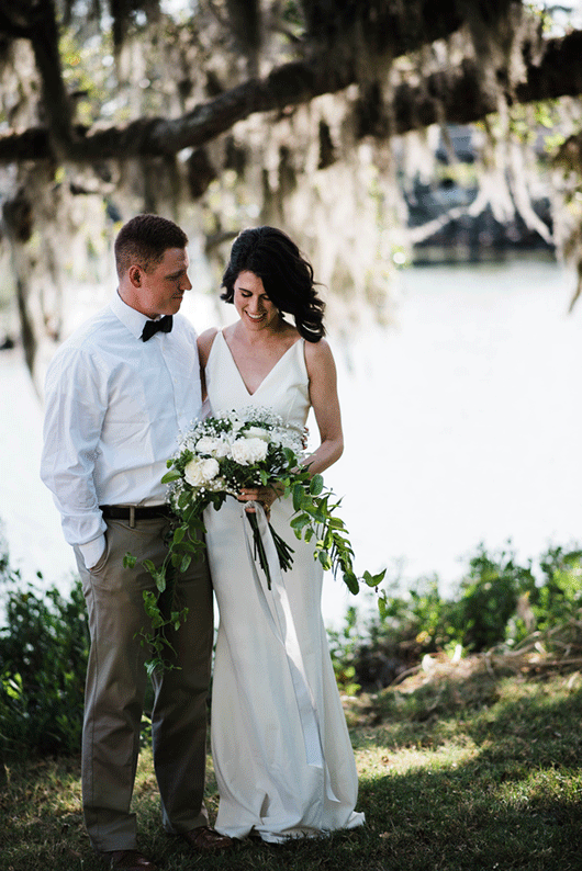 The_Dock-bride_and_groom_by_tree