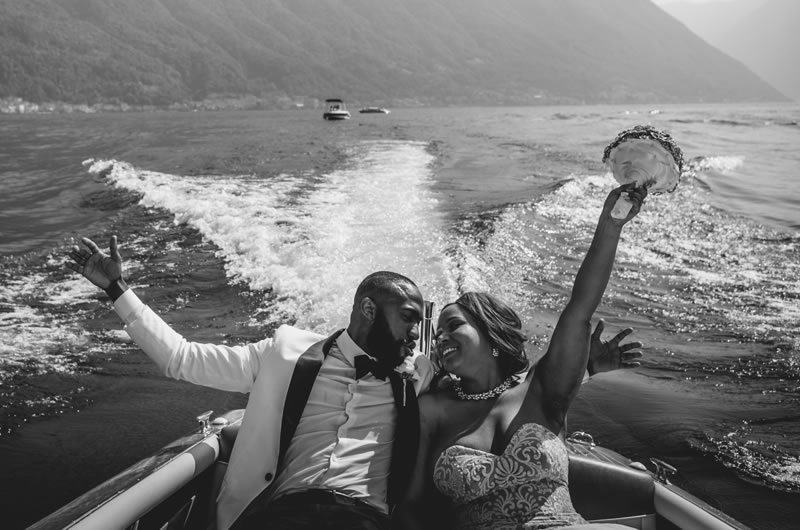 TransferWise-bride_and_groom_boat_ride