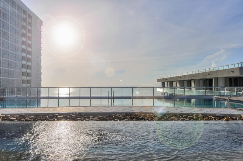 Carillon Miami Wellness Resort Miami Florida Waters Edge