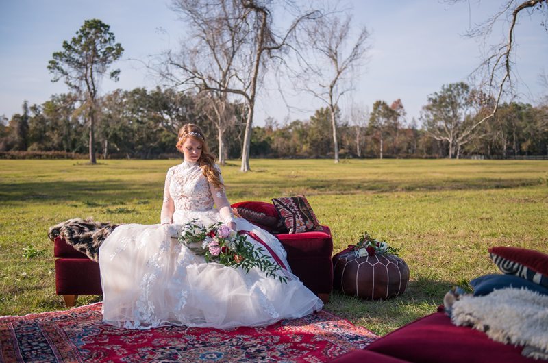 Charleston Christmas Wedding Bride With Lounge