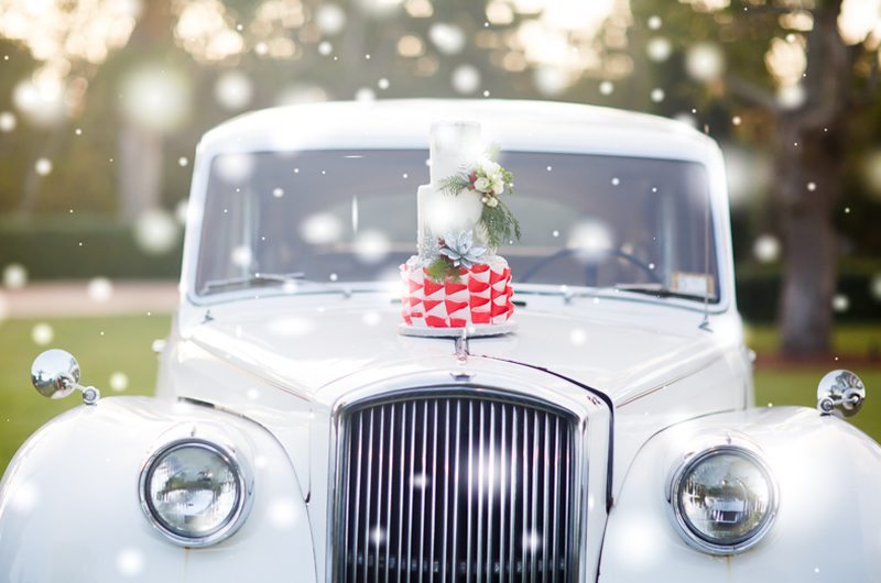 I Saw Mommy Kissing Santa Claus Wedding Cake On Vintage Car