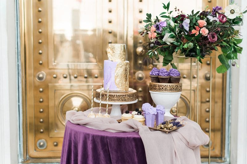 3 Tips On How To Use Ultra Violet In Your Wedding Desserts