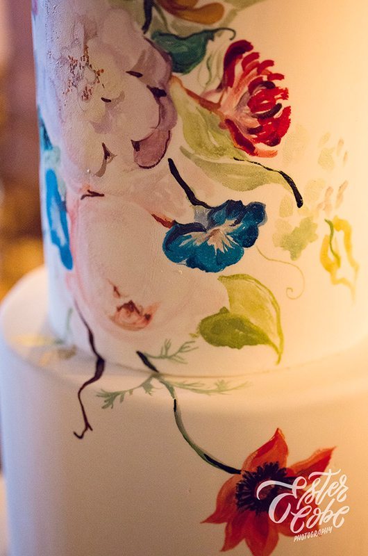 European Winter Wedding Inspiration Cake Details