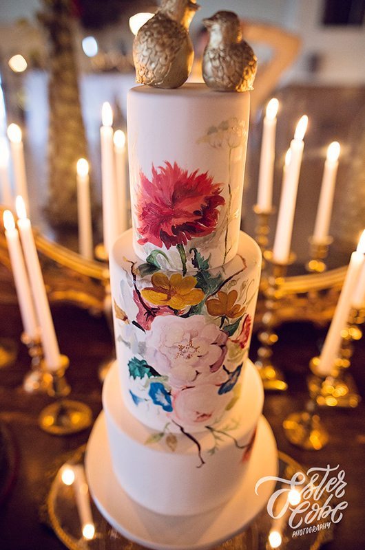 European Winter Wedding Inspiration Cake
