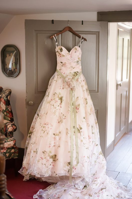 Romantic Backyard Wedding Inspiration Dress1