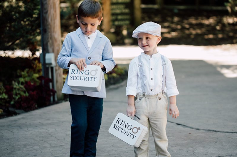 Kids Wedding Outfits At The Memphis Zoo Ring Securtity