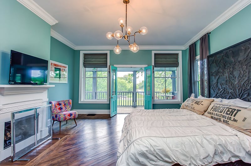 Pot And Kettle Cottages Bedroom