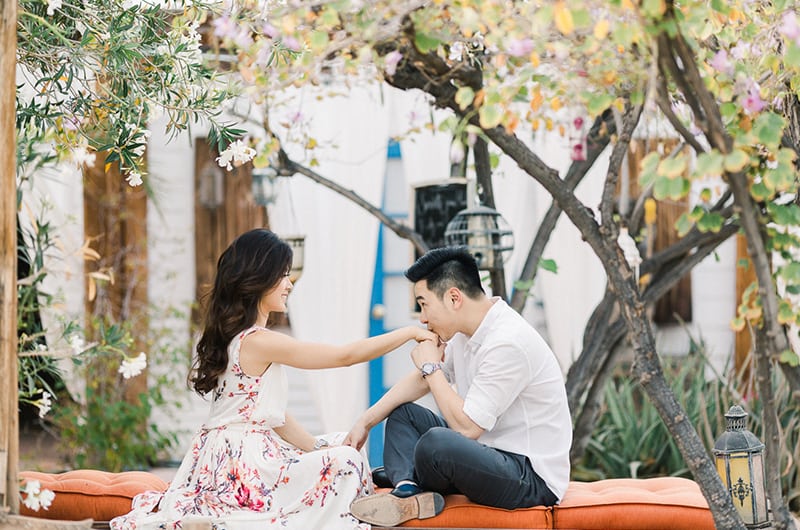 Kim Ye Engagement Landscape Kissing Hand